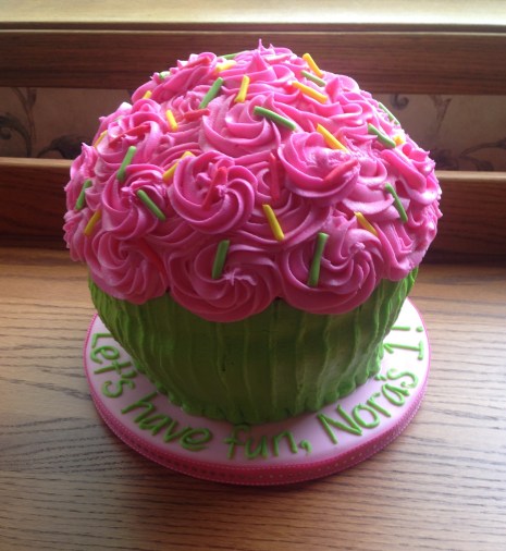 pink cupcake cake